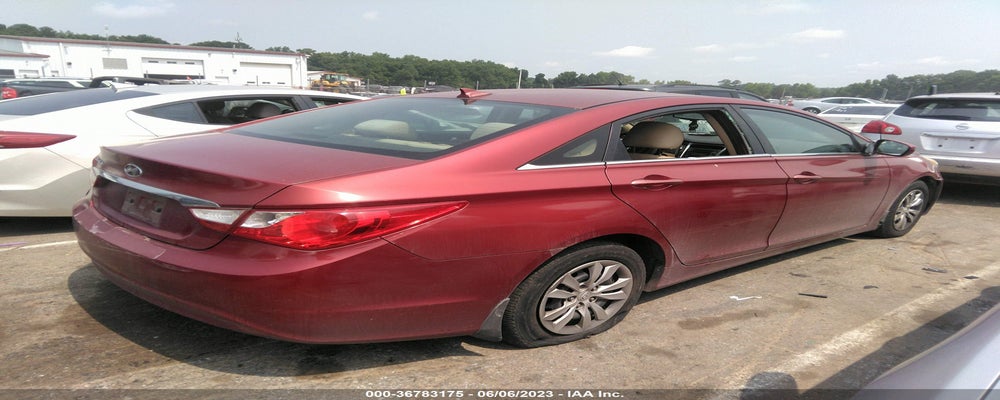 5NPEB4AC8DH508113 2013 HYUNDAI SONATA photo no. 4