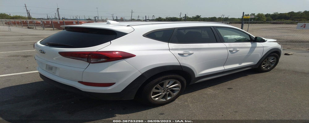 KM8J33A46JU702800 2018 HYUNDAI TUCSON photo no. 4