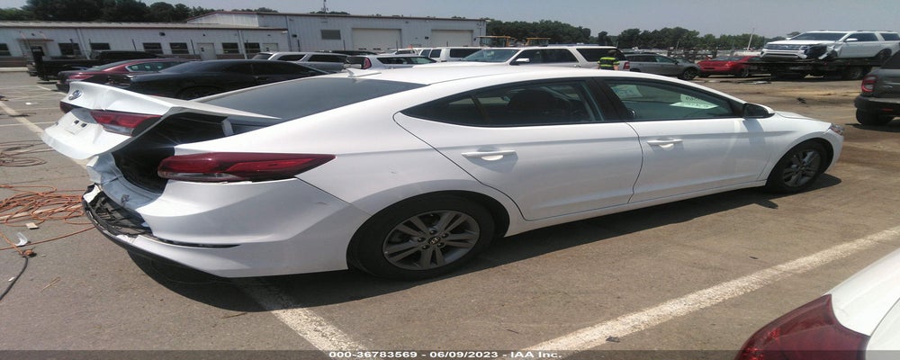 5NPD84LFXJH218386 2018 HYUNDAI ELANTRA photo no. 4