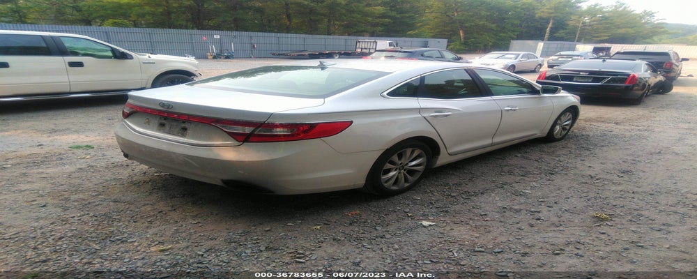 KMHFG4JG8DA330179 2013 HYUNDAI AZERA photo no. 4