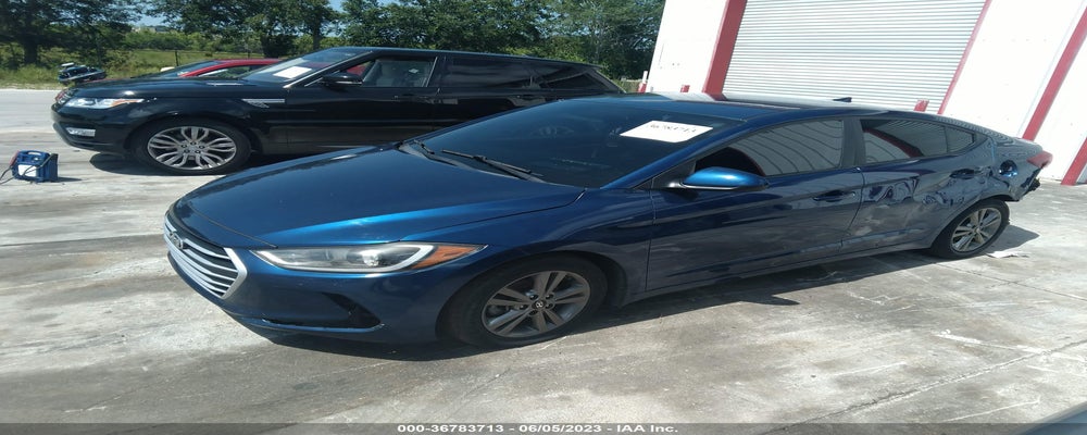 5NPD84LF7JH358458 2018 HYUNDAI ELANTRA photo no. 2