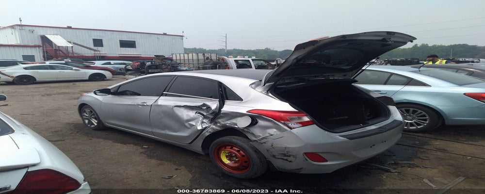 KMHD35LH7GU279386 2016 HYUNDAI ELANTRA GT photo no. 3