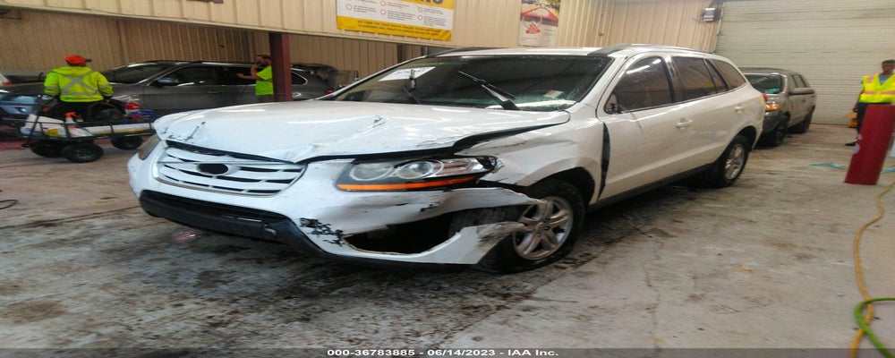 5NMSG3AB6AH348246 2010 HYUNDAI SANTA FE photo no. 2