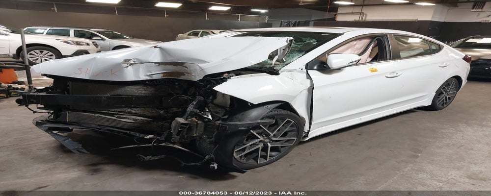 KMHD04LB3KU835667 2019 HYUNDAI ELANTRA photo no. 2