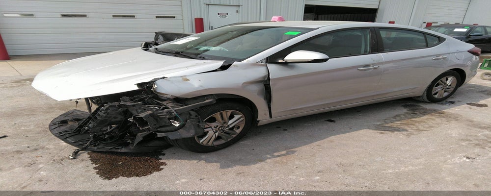 5NPD84LF6KH461677 2019 HYUNDAI ELANTRA photo no. 2