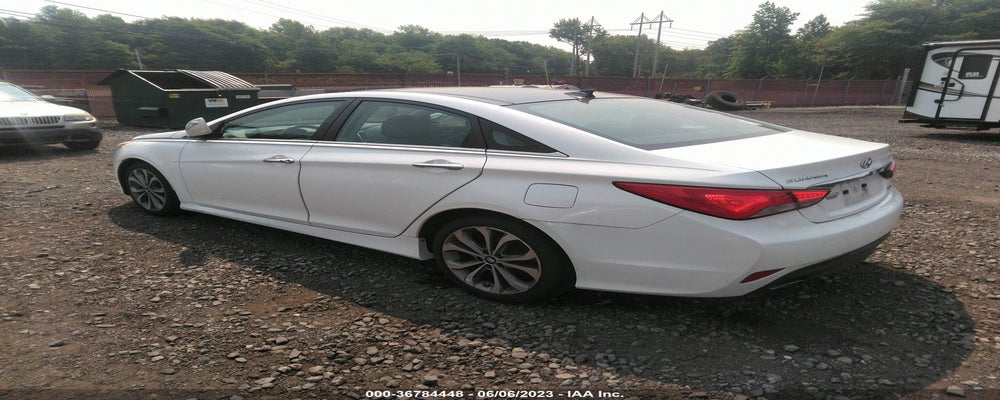 5NPEC4AB7EH943971 2014 HYUNDAI SONATA photo no. 3