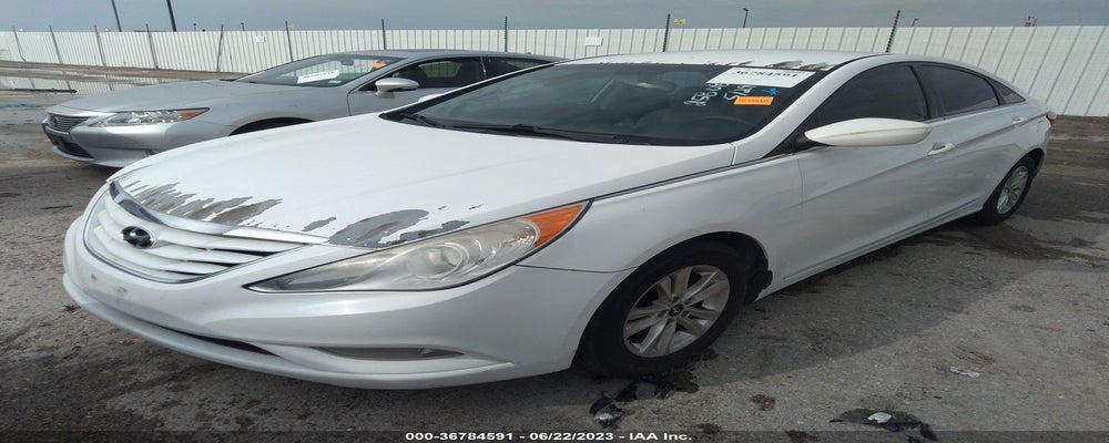 5NPEB4AC8DH638148 2013 HYUNDAI SONATA photo no. 2