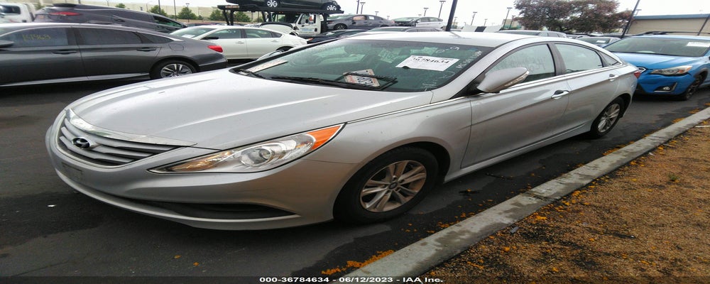 5NPEB4AC7EH920377 2014 HYUNDAI SONATA photo no. 2