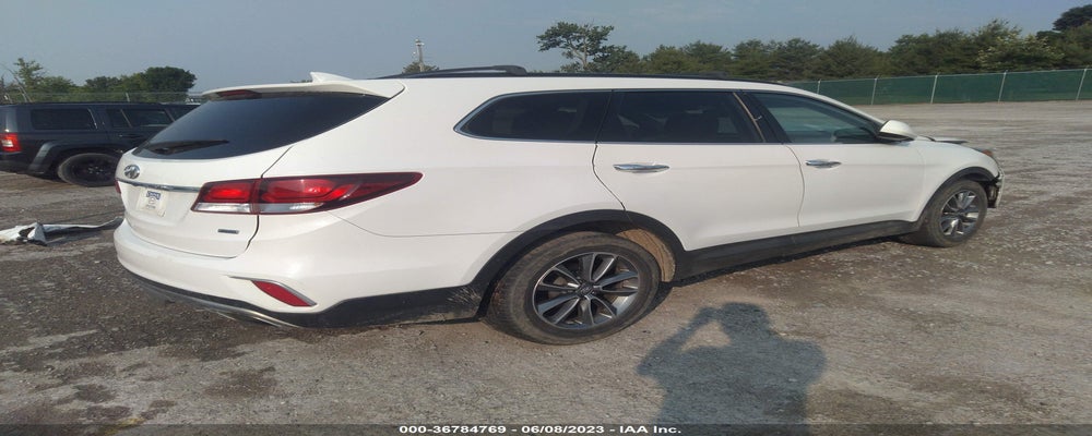 KM8SMDHF5HU167709 2017 HYUNDAI SANTA FE photo no. 4