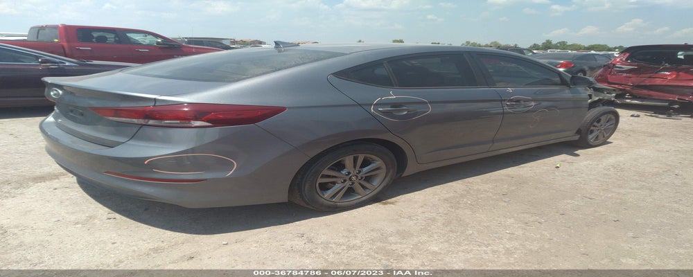 KMHD84LF4JU608904 2018 HYUNDAI ELANTRA photo no. 4
