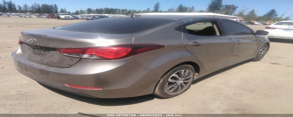 5NPDH4AE2GH701678 2016 HYUNDAI ELANTRA photo no. 4
