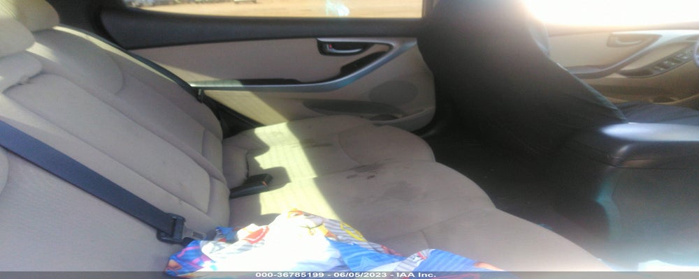 5NPDH4AE2GH701678 2016 HYUNDAI ELANTRA photo no. 8