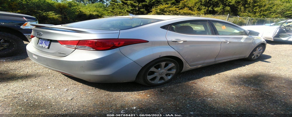 KMHDH4AE4DU792644 2013 HYUNDAI ELANTRA photo no. 4