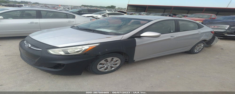 KMHCT4AE9GU979697 2016 HYUNDAI ACCENT photo no. 2