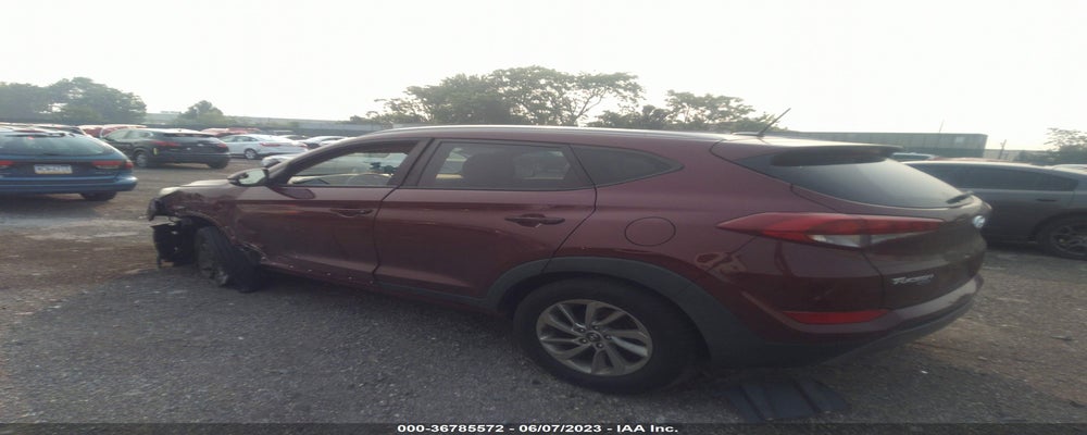 KM8J3CA29GU159451 2016 HYUNDAI TUCSON photo no. 3