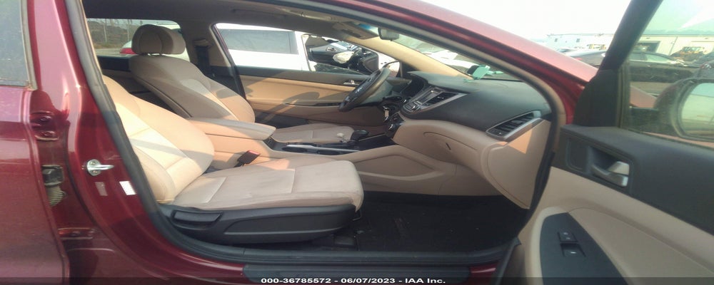 KM8J3CA29GU159451 2016 HYUNDAI TUCSON photo no. 5