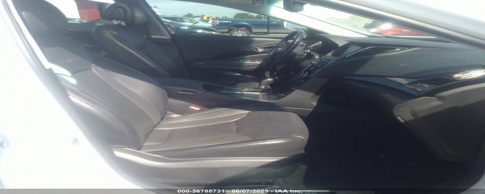 KMHFH4JG0HA577585 2017 HYUNDAI AZERA photo no. 5