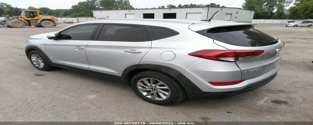 KM8J3CA46GU113612 2016 HYUNDAI TUCSON photo no. 3