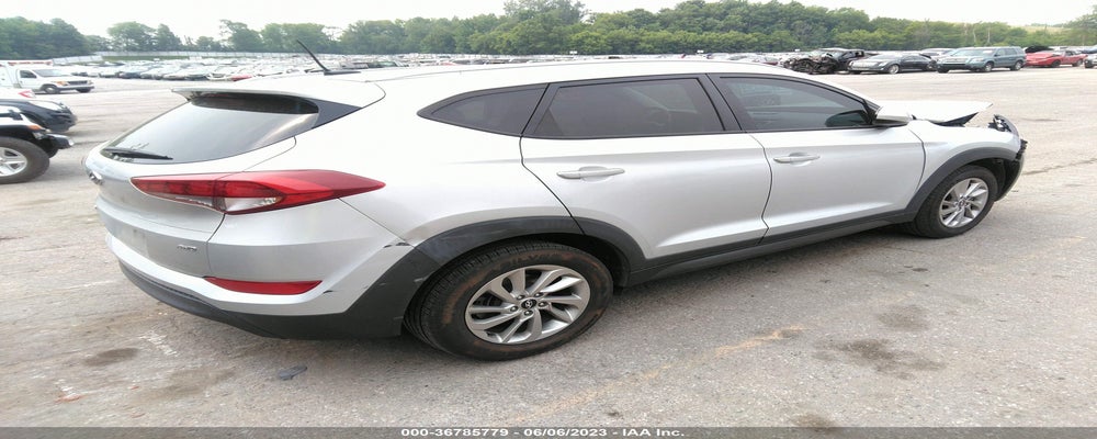 KM8J3CA46GU113612 2016 HYUNDAI TUCSON photo no. 4