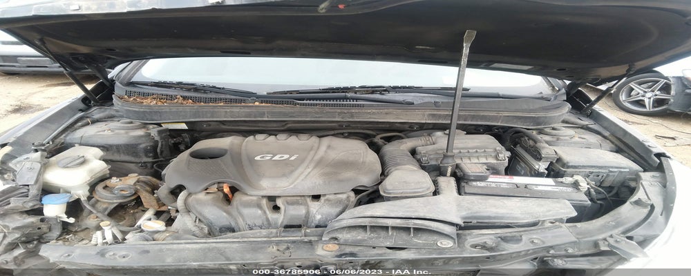 5NPEB4AC4BH265946 2011 HYUNDAI SONATA photo no. 10