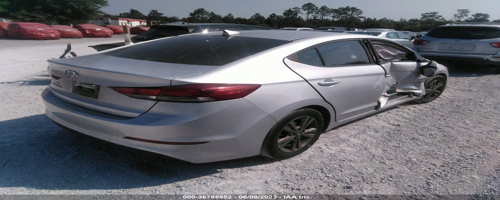 KMHD84LF9JU629246 2018 HYUNDAI ELANTRA photo no. 4