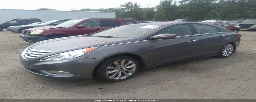 5NPEC4AB8DH574455 2013 HYUNDAI SONATA photo no. 2