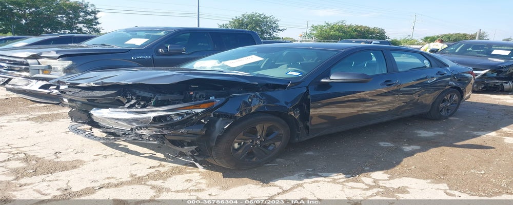 5NPLM4AG6PH095942 2023 HYUNDAI ELANTRA photo no. 2