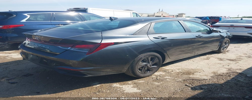 5NPLM4AG6PH095942 2023 HYUNDAI ELANTRA photo no. 4