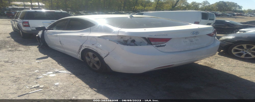 5NPDH4AE8DH232902 2013 HYUNDAI ELANTRA photo no. 3