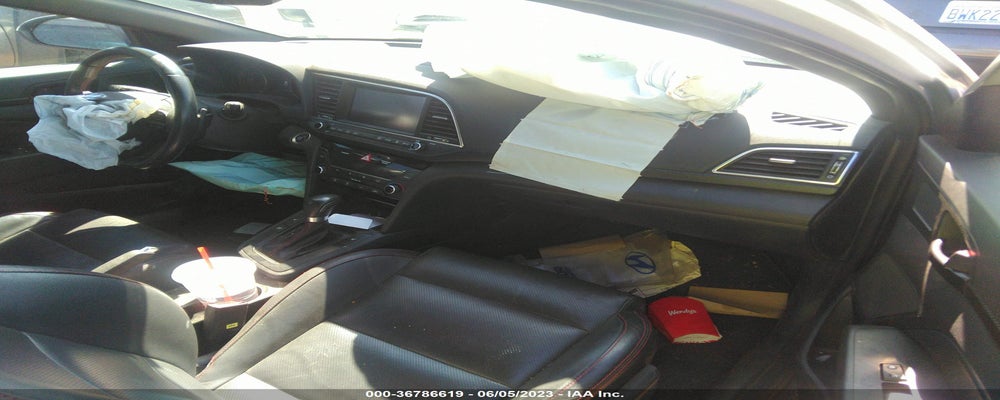 KMHD04LB6JU586554 2018 HYUNDAI ELANTRA photo no. 5