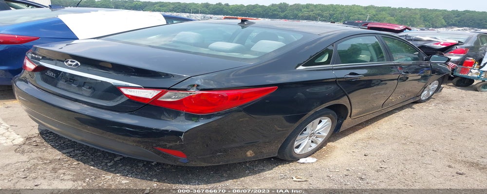 5NPEB4AC7EH928964 2014 HYUNDAI SONATA photo no. 4