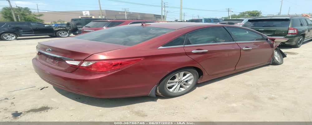 5NPEB4AC6CH392425 2012 HYUNDAI SONATA photo no. 4
