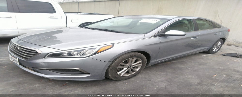 5NPE24AF3GH339049 2016 HYUNDAI SONATA photo no. 2