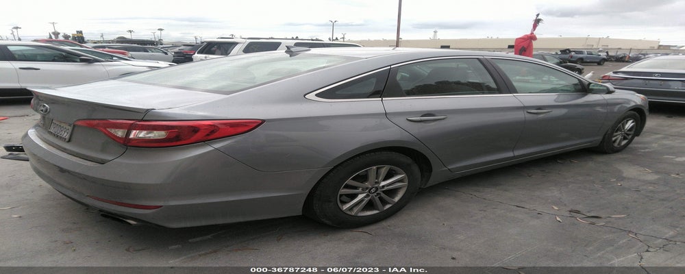 5NPE24AF3GH339049 2016 HYUNDAI SONATA photo no. 4