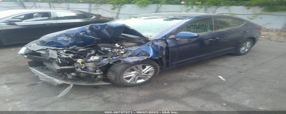 5NPD84LF0LH586868 2020 HYUNDAI ELANTRA photo no. 2