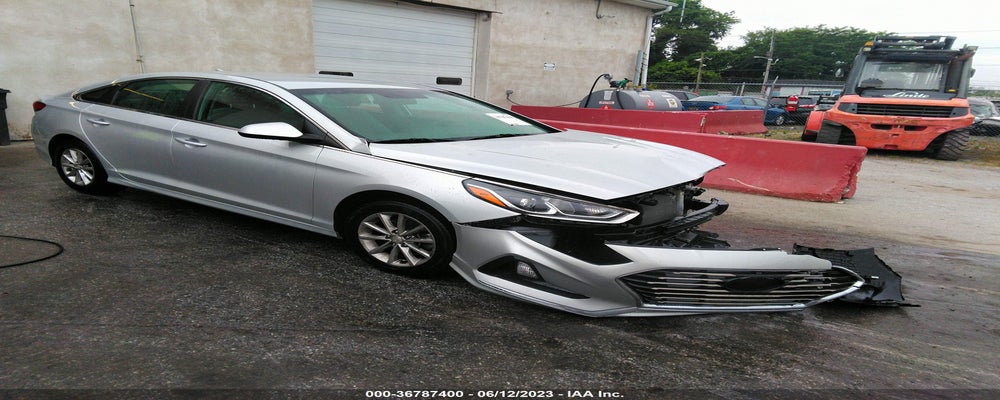 5NPE24AF0JH721143 2018 HYUNDAI SONATA photo no. 14