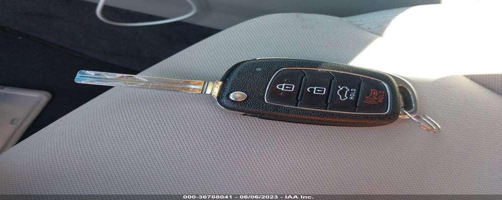 5NPE24AF5JH649436 2018 HYUNDAI SONATA photo no. 11