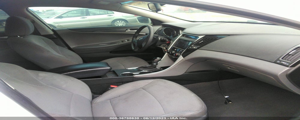 5NPEB4AC8EH901370 2014 HYUNDAI SONATA photo no. 5