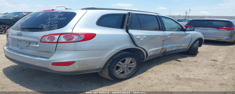 5XYZG3AB4BG015683 2011 HYUNDAI SANTA FE photo no. 4