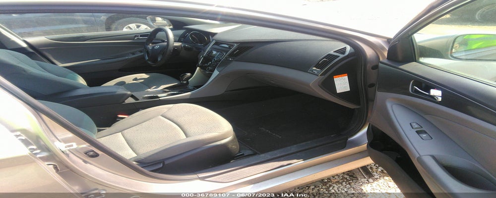 KMHEC4A44BA017625 2011 HYUNDAI SONATA photo no. 5