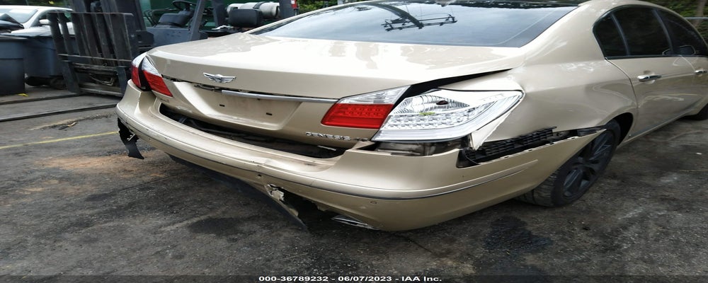 KMHGC4DF1BU139511 2011 HYUNDAI GENESIS photo no. 6
