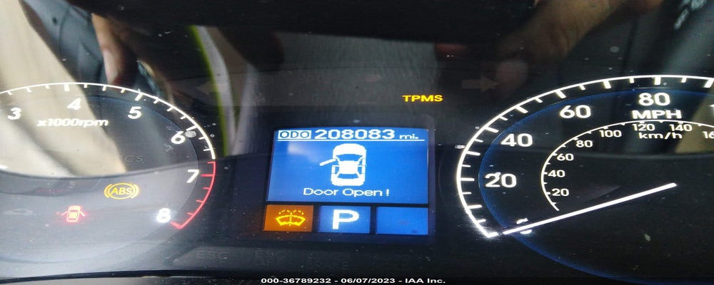 KMHGC4DF1BU139511 2011 HYUNDAI GENESIS photo no. 7