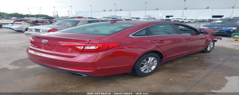 5NPE24AF9FH063989 2015 HYUNDAI SONATA photo no. 4