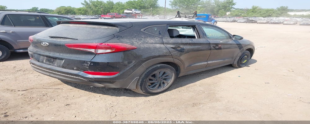 KM8J23A47GU134150 2016 HYUNDAI TUCSON photo no. 4