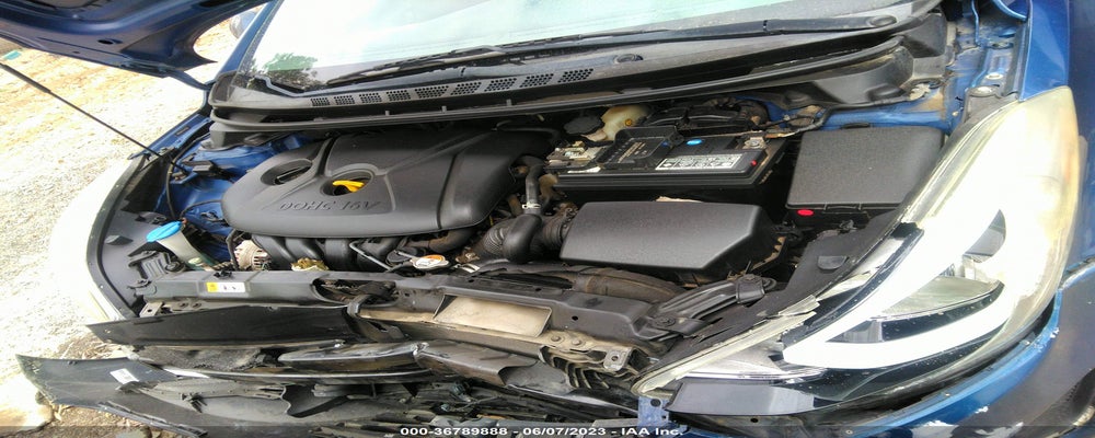 5NPDH4AE1GH748250 2016 HYUNDAI ELANTRA photo no. 10