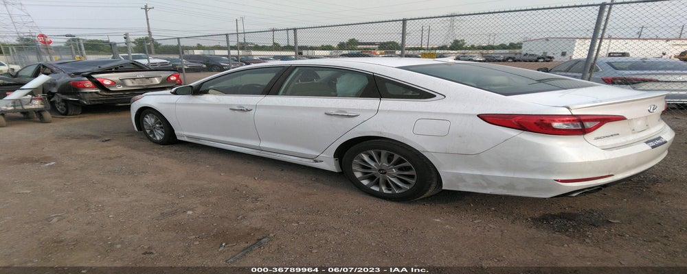 5NPE34AF0FH014788 2015 HYUNDAI SONATA photo no. 3