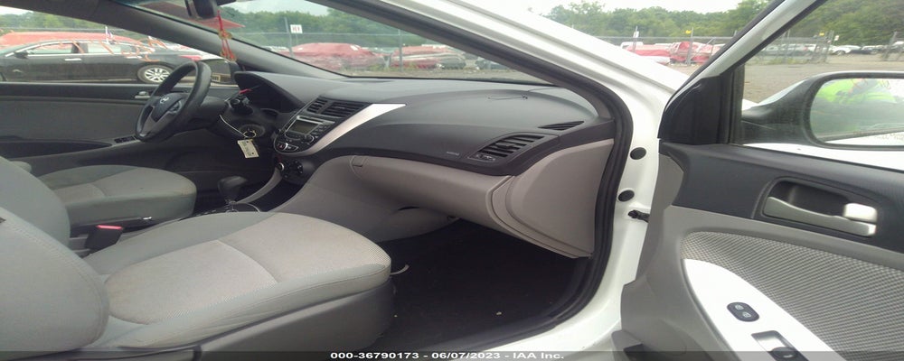 KMHCT5AE9DU088245 2013 HYUNDAI ACCENT photo no. 5