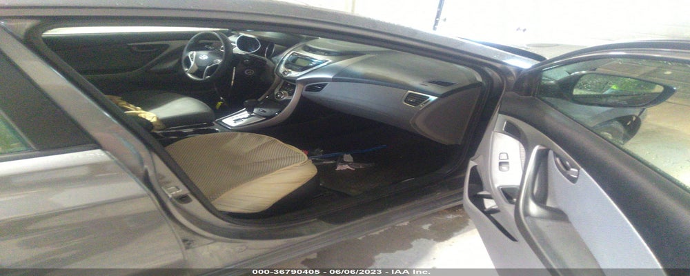 5NPDH4AE7CH107355 2012 HYUNDAI ELANTRA photo no. 5