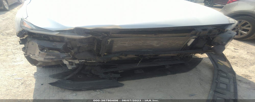 5NMS23AD0KH040278 2019 HYUNDAI SANTA FE photo no. 6