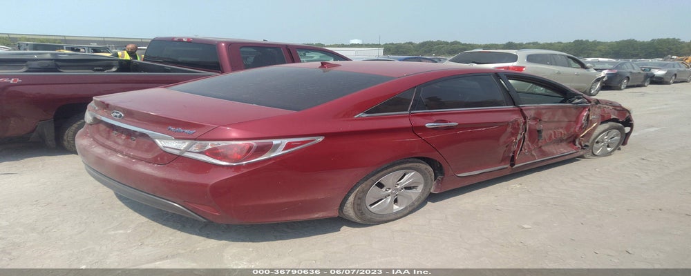 KMHEC4A45FA122101 2015 HYUNDAI SONATA HYBRID photo no. 4